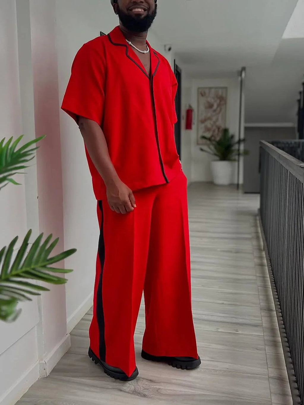 Red Short-Sleeve Shirt And Wide-Leg Pants Set With Black Trim  Pre2brand