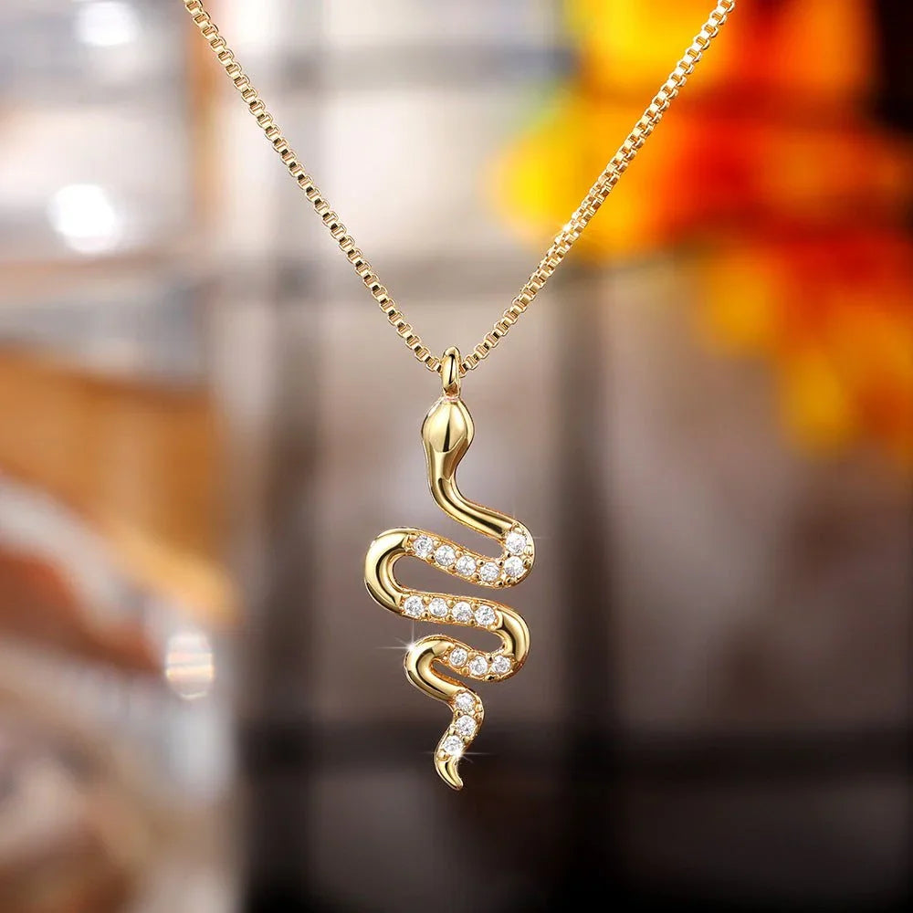 Women's Zirconia Snake Pendant Necklace  Pre2brand