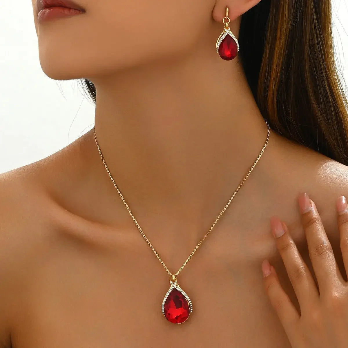Women's Geometric Necklace & Earrings Set  Pre2brand